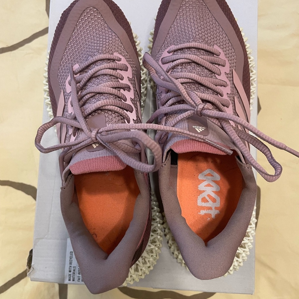 Adidas 4DFWD running sneakers